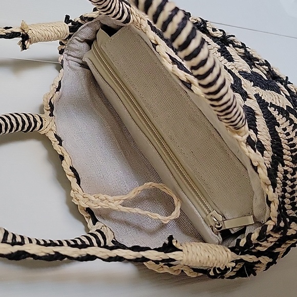 Sole Society | Round Boho Weaved Purse - Picture 8 of 12